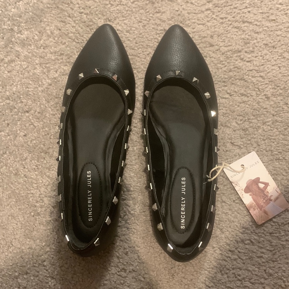 Sincerely Jules NWT Studded Black Flats